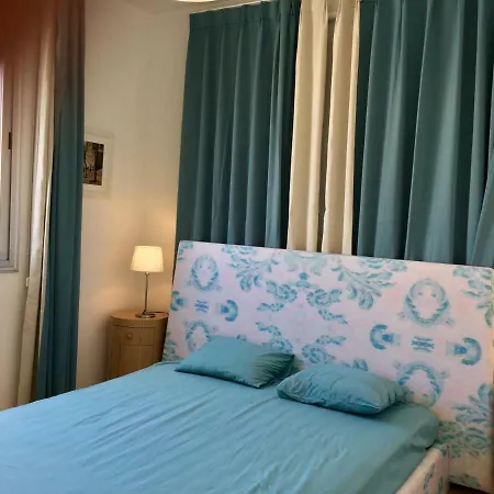 ✪ New ✪ Impressive Beachfront Luxury ✪ Smarttv Paphos