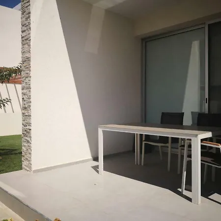 Vilă ✪ New ✪ Impressive Beachfront Luxury ✪ Smarttv Paphos